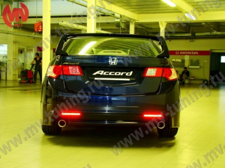 Стеклопл.Спойлер высокий "MUGEN Style" var№2 составной H.Accord VIII 2008-2012